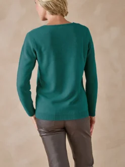 Pull encolure V manches longues