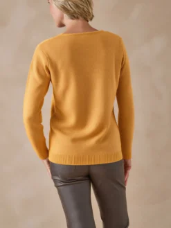 Pull encolure V manches longues