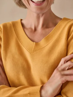 Pull encolure V manches longues