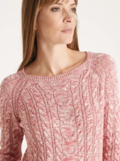 Pull en maille torsadée
