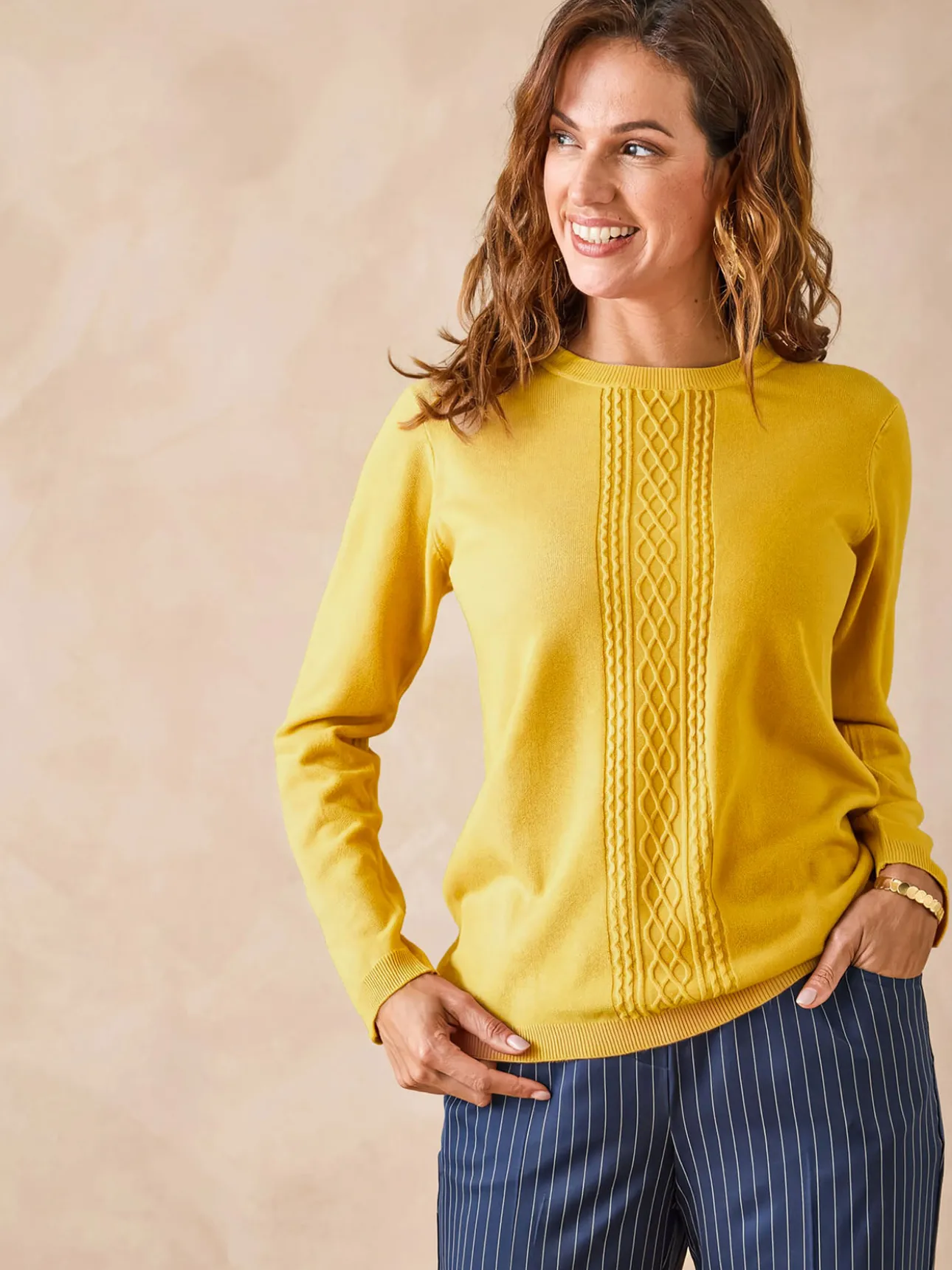 Pull jeux de mailles et torsades