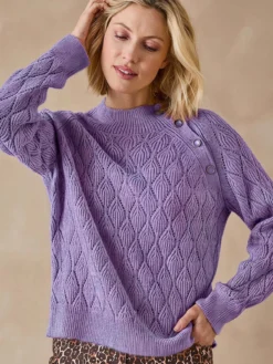 Pull maille fantaisie col montant