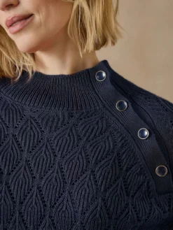 Pull maille fantaisie col montant