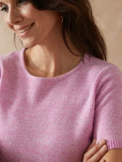 Pull manches courtes encolure ronde