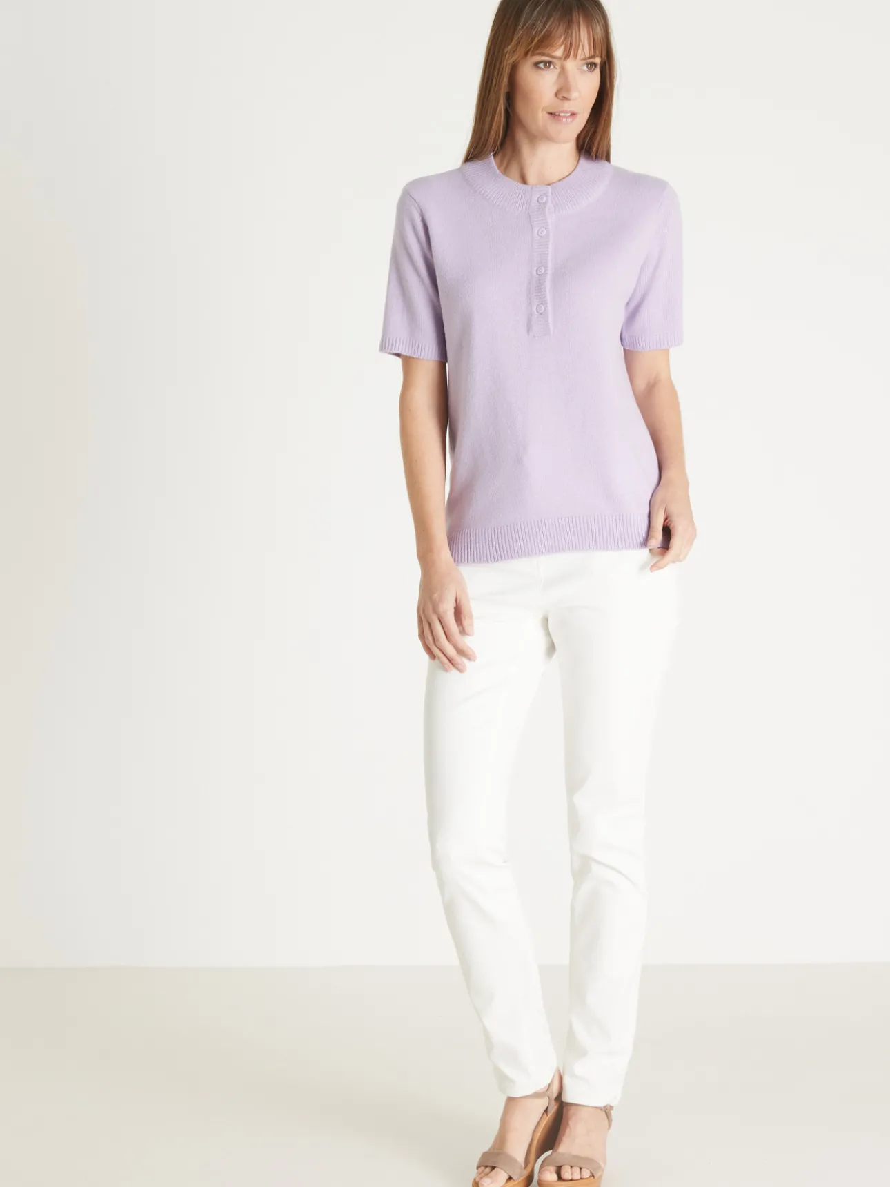 Pull manches courtes encolure tunisienne