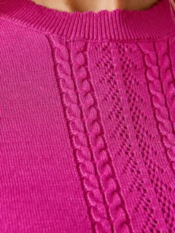 Pull manches courtes finition écailles