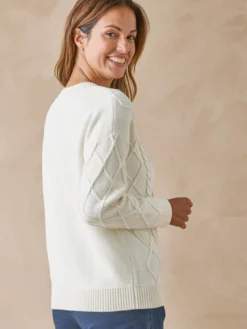 Pull torsadé col rond