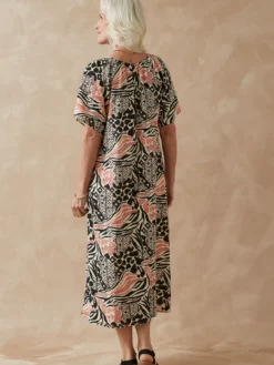 Robe ample
