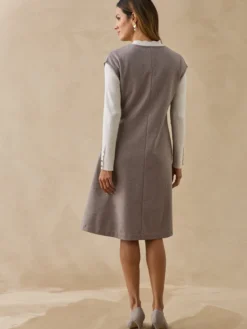 Robe ample sans manches col rond