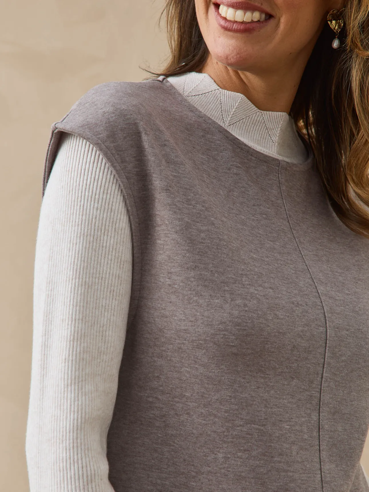 Robe ample sans manches col rond