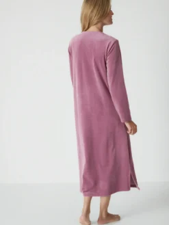 Robe d'hôtesse en maille velours