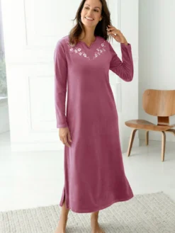 Robe d'hôtesse en maille velours