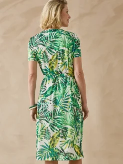 Robe encolure ronde en maille fluide