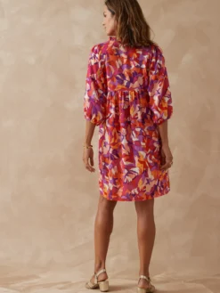 Robe encolure tunisienne volantée