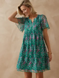 Robe en dentelle