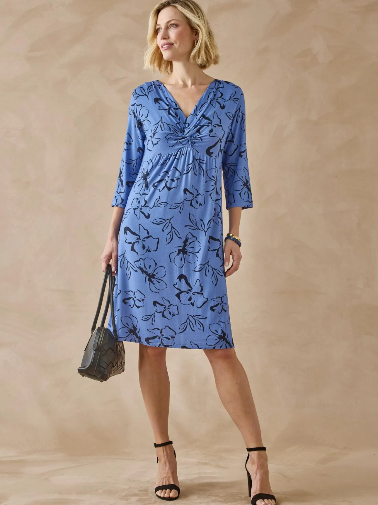Robe en maille fluide effet drapé