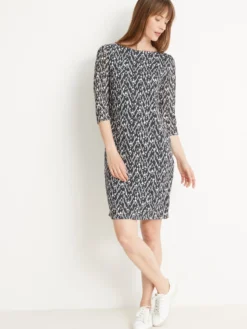 Robe forme housse