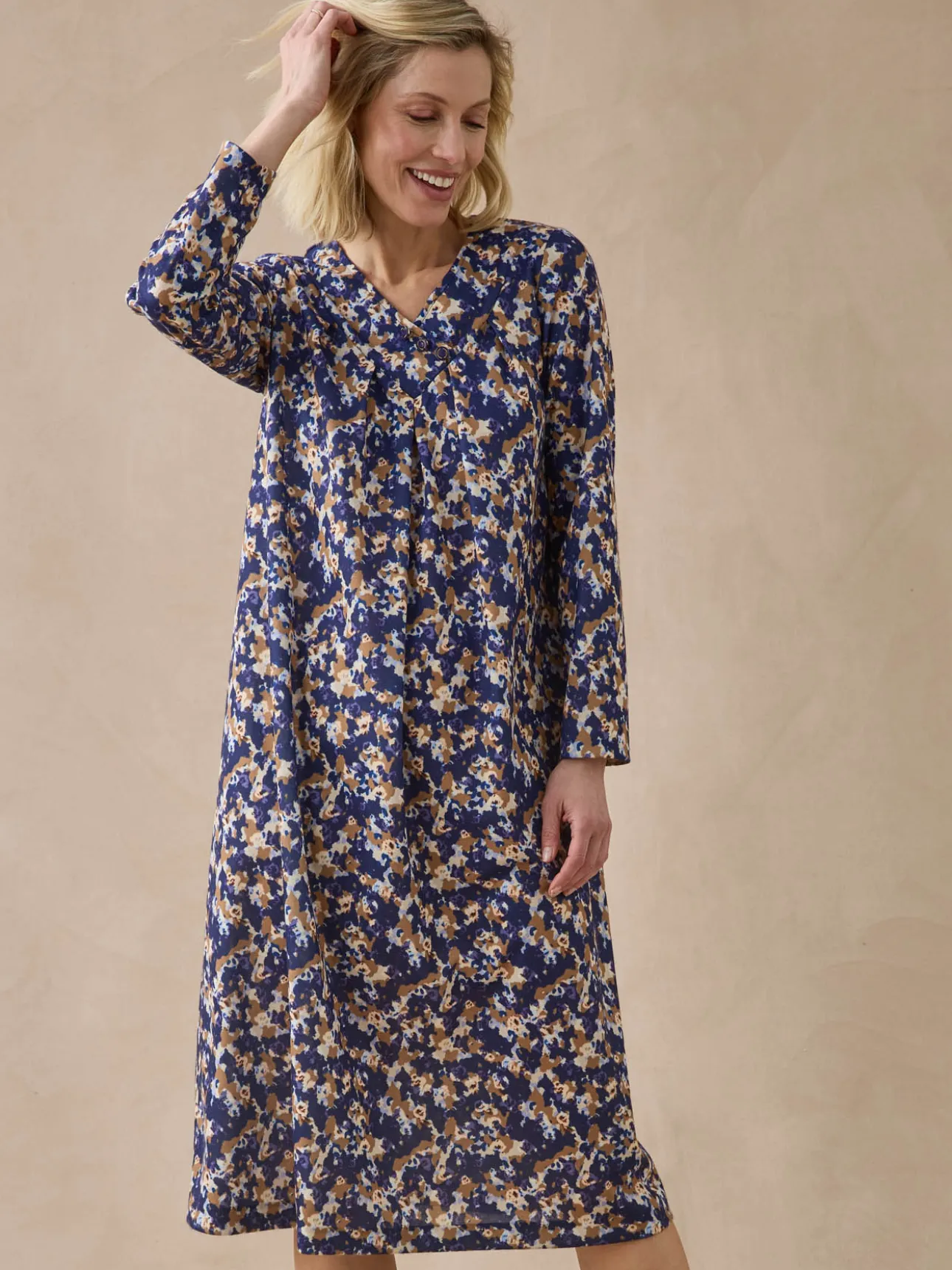 Robe housse en maille