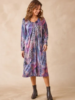 Robe housse en maille fluide
