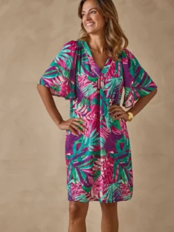 Robe manches papillon