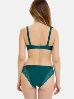 Soutien-gorge à armatures dentelle