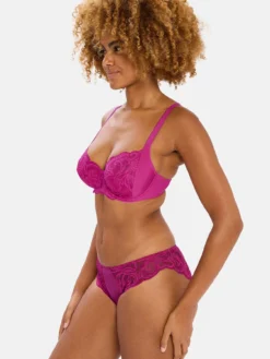 Soutien-gorge à armatures dentelle