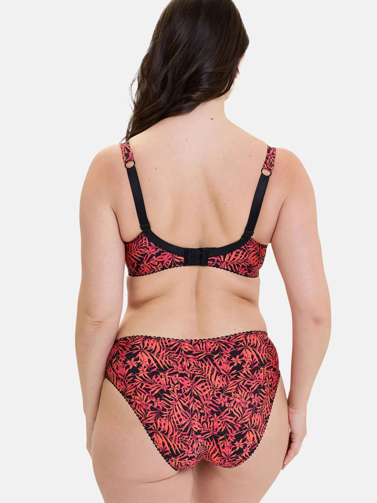 Soutien-gorge à armatures microfibre