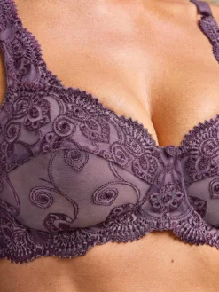 Soutien-gorge dentelle à armatures