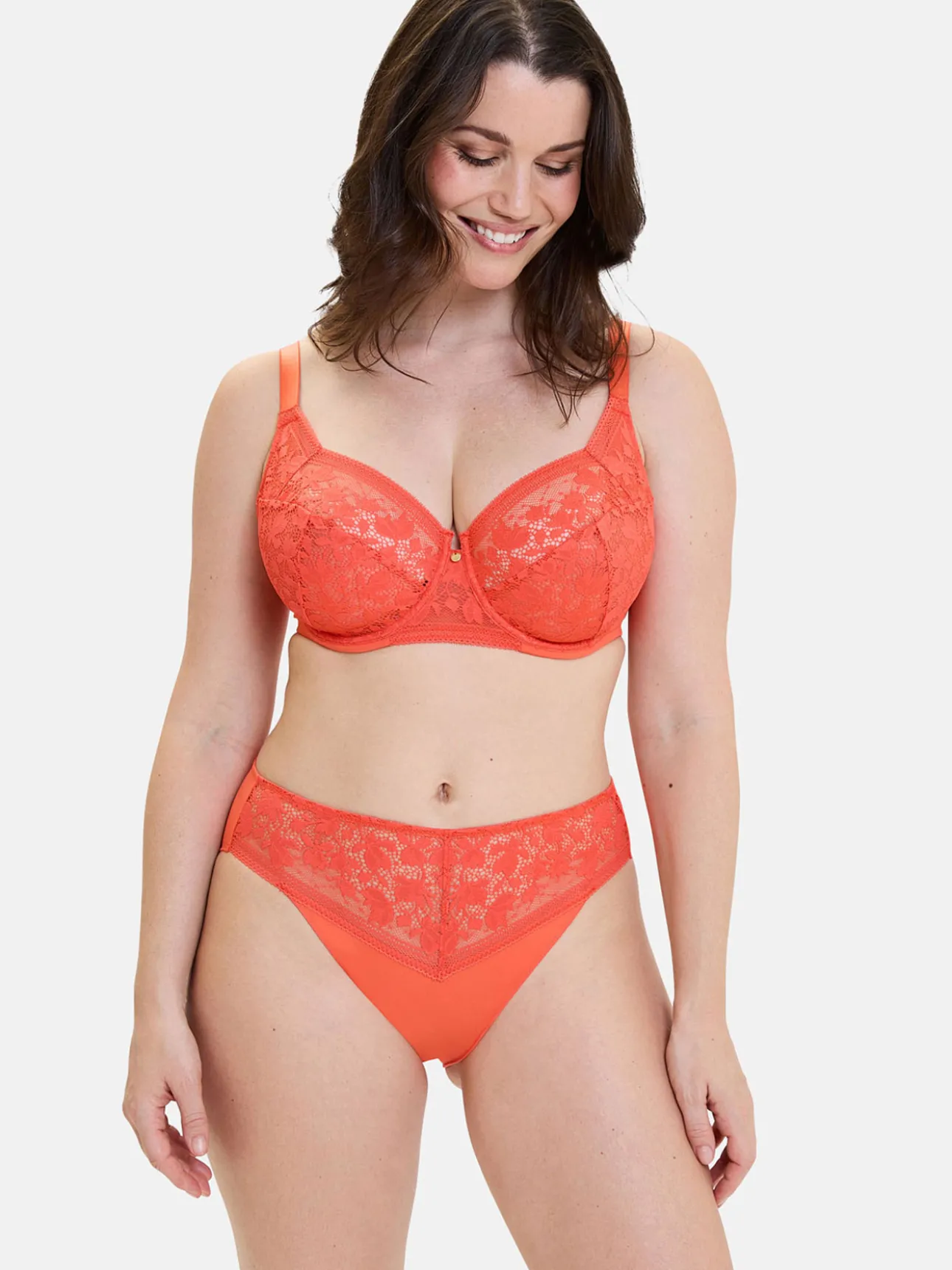 Soutien-gorge emboitant armatures Suzie