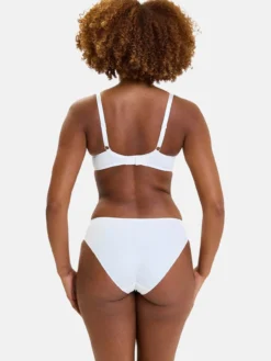 Soutien-gorge emboitant armatures Suzie