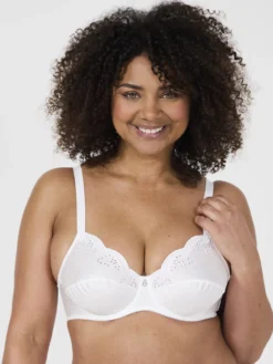 Soutien-gorge Emily à armatures.