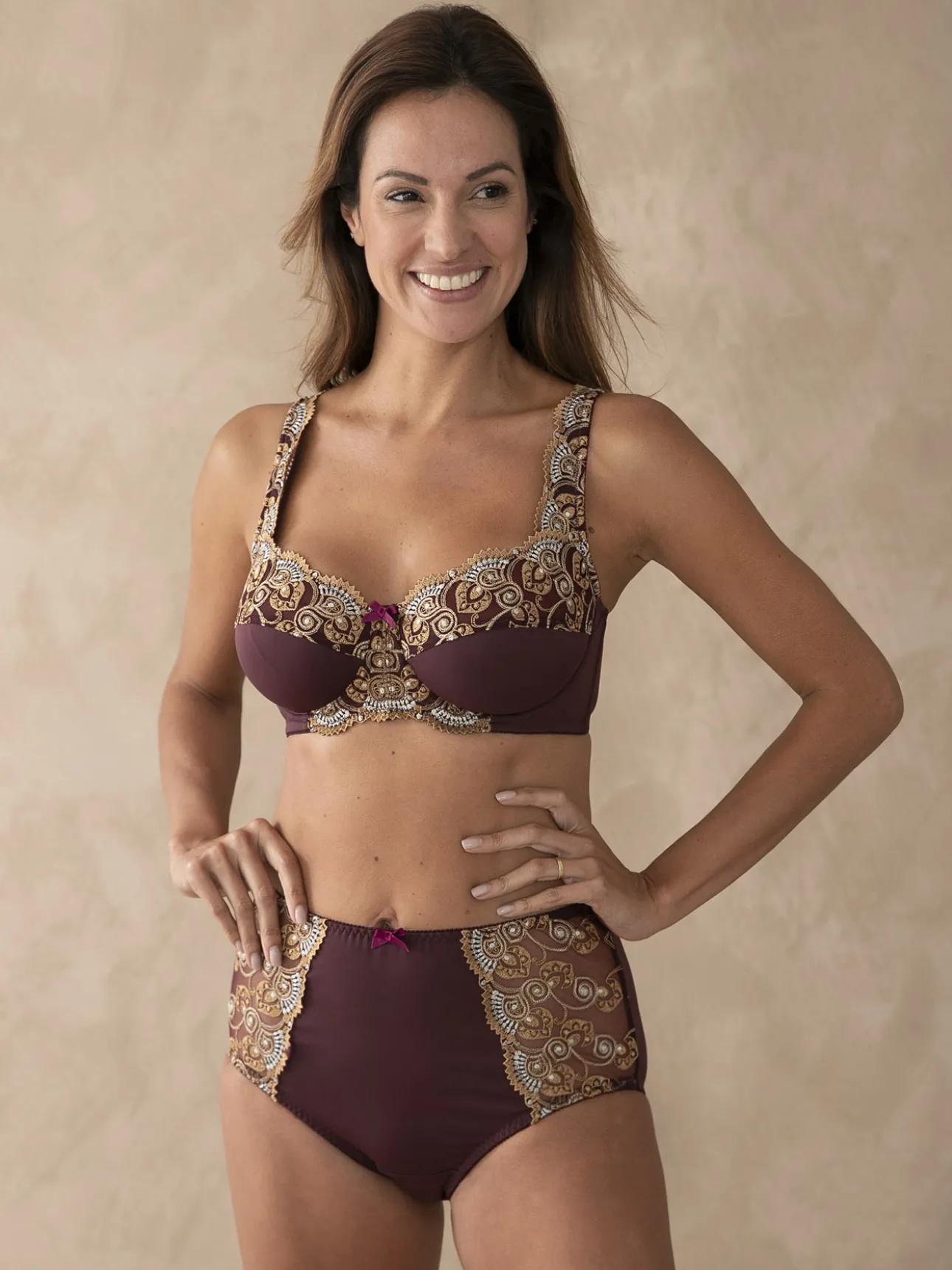 Soutien-gorge minimiseur avec armatures