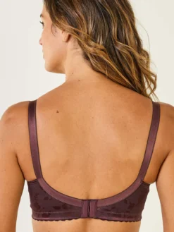 Soutien-gorge minimiseur sans armatures