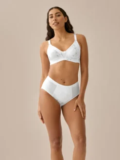 Soutien-gorge minimiseur sans armatures