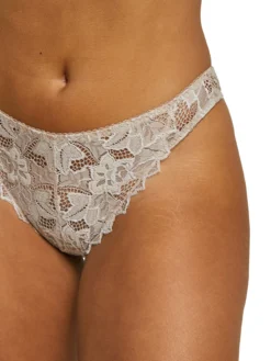 String Arum
