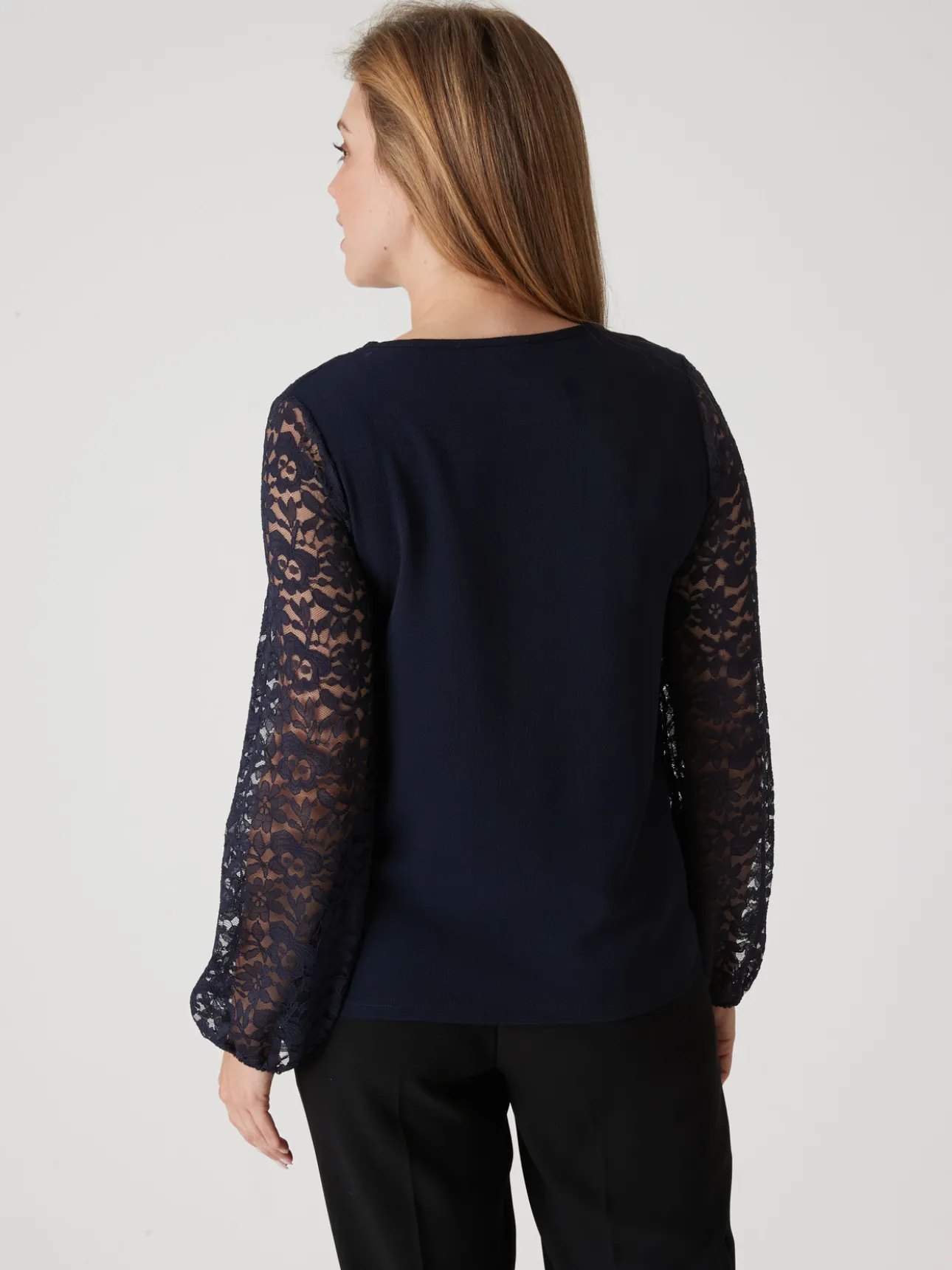Tee-shirt avec dentelle