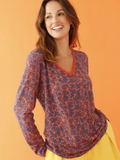 Tee-shirt avec dentelle à l'encolure