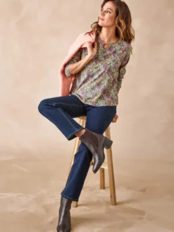 Tee-shirt encolure fantaisie