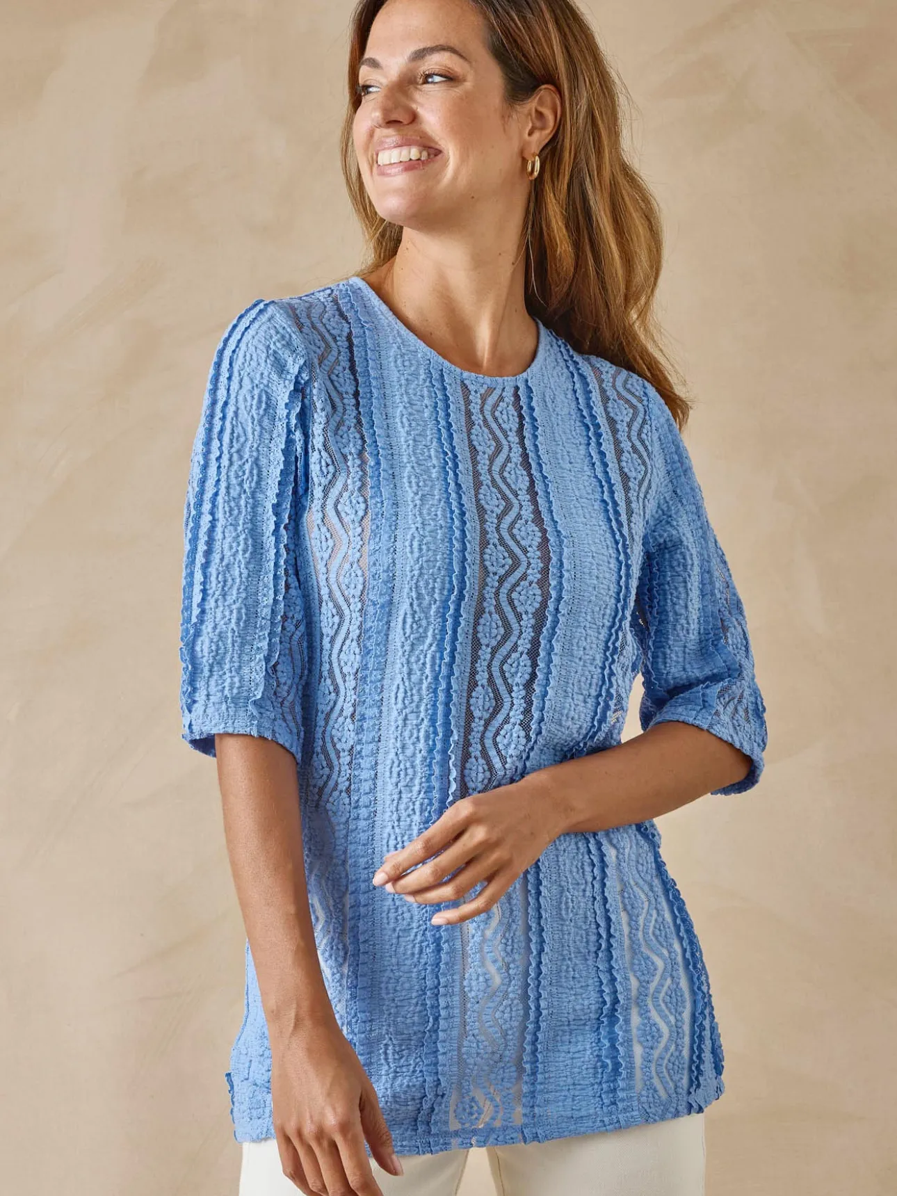 Tee-shirt en maille effet dentelle