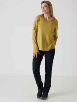 Tee-shirt fluide encolure fantaisie