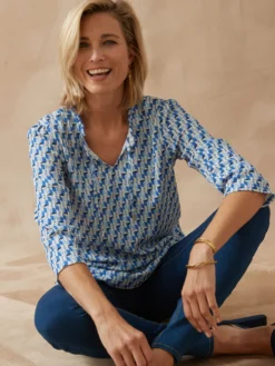 Tee-shirt maille gaufrée col volanté