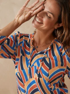 Tee-shirt maille gaufrée col volanté