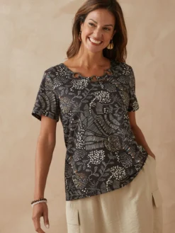 T-shirt imprimé encolure fantaisie