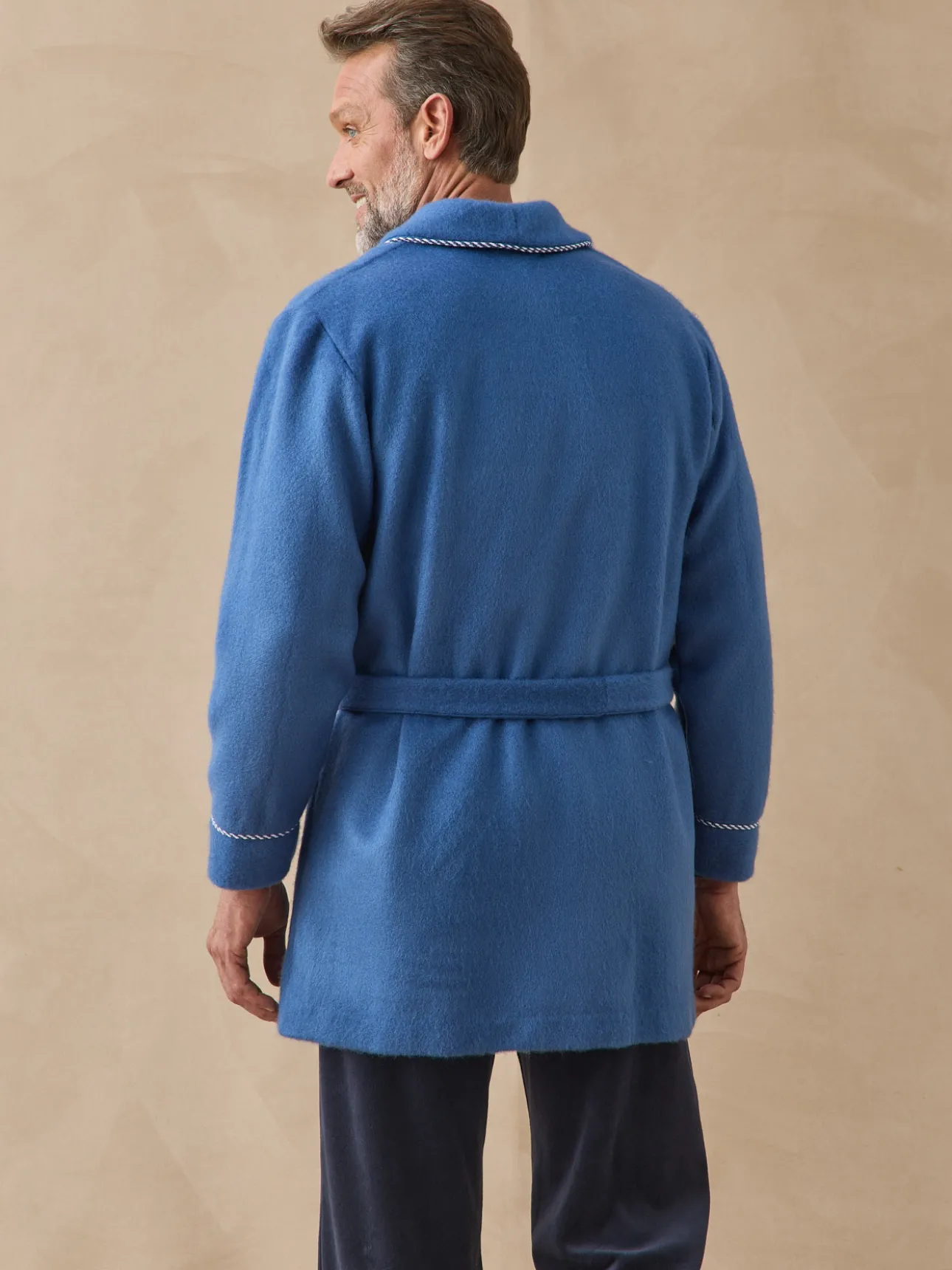 Veste d'intérieur courtelle