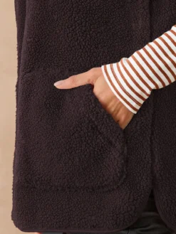 Veste sans manches sherpa moumoute